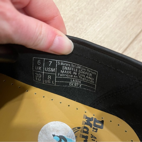 Dr. Martens Women’s Snaffle Loafer Black Leather Leopard Hair Size 8 - Picture 10 of 10